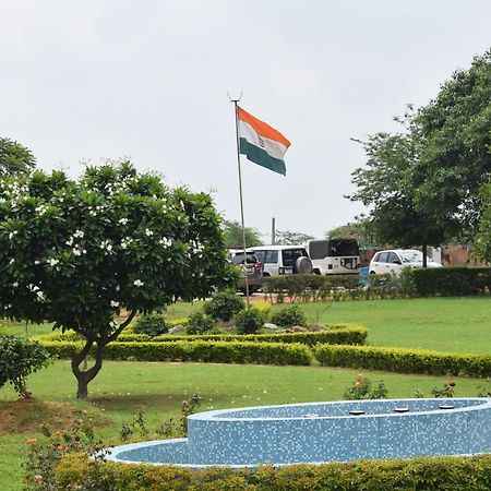 Aravali Hill View Estate Villa Gurgaon Exterior photo
