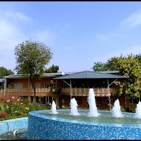 Aravali Hill View Estate Villa Gurgaon Exterior photo