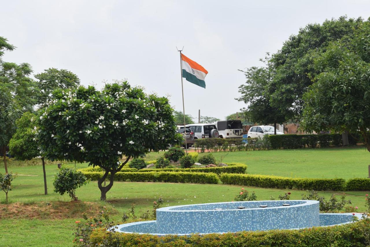Aravali Hill View Estate Villa Gurgaon Exterior photo