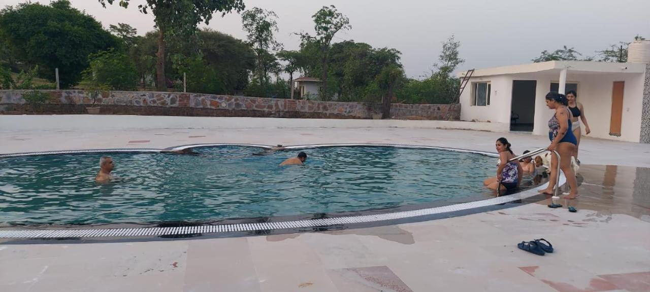 Aravali Hill View Estate Villa Gurgaon Exterior photo